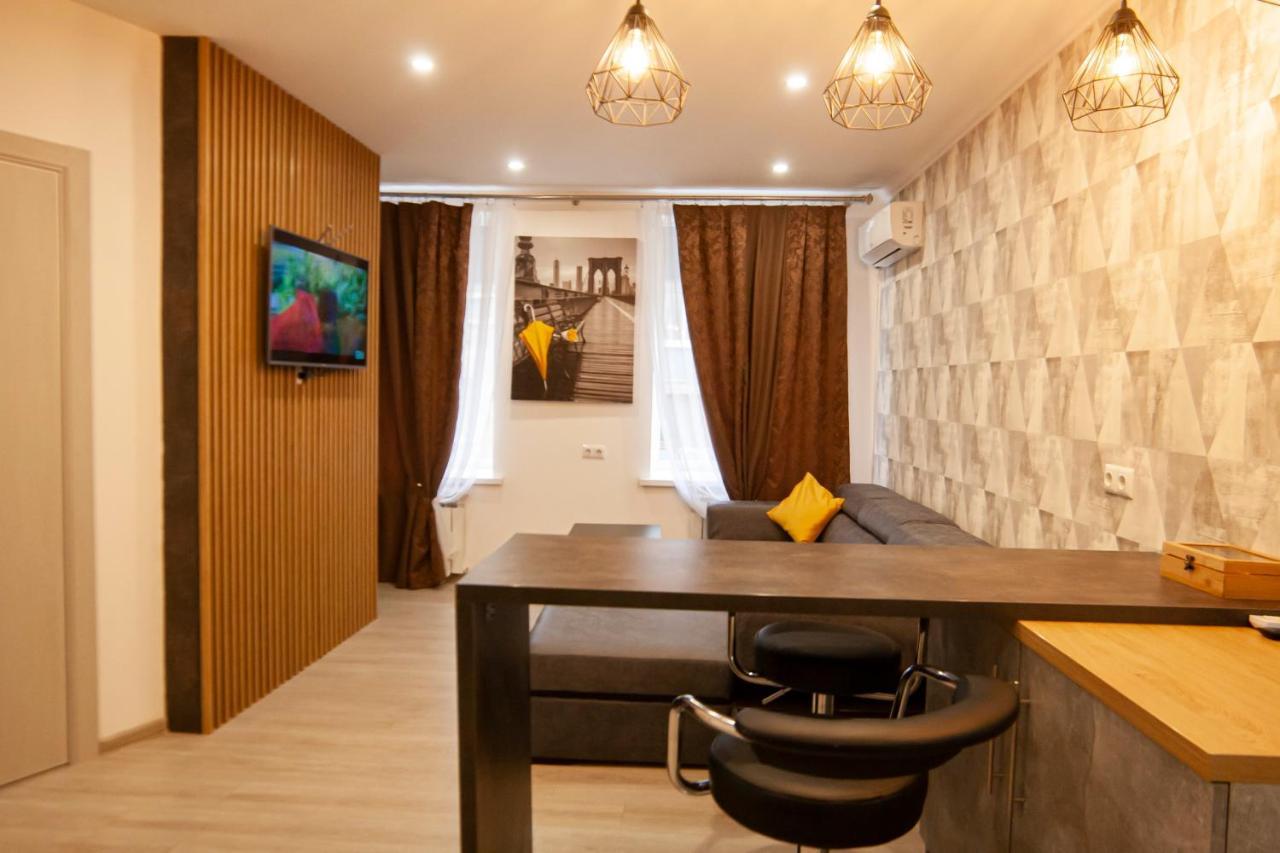 Ultra Lux 3 Rooms Apartment Near Arena City Kiew Exterior foto