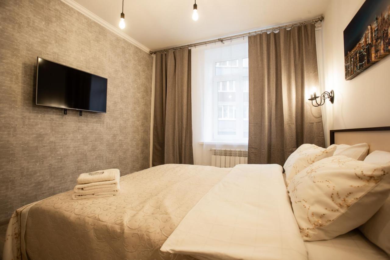 Ultra Lux 3 Rooms Apartment Near Arena City Kiew Exterior foto